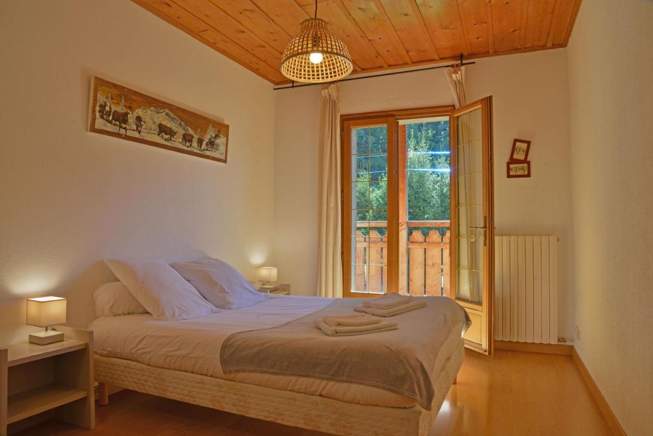 Appartement Dans Chalet 5 Chambres 130 M2 Centre Village Montriond Bagian luar foto