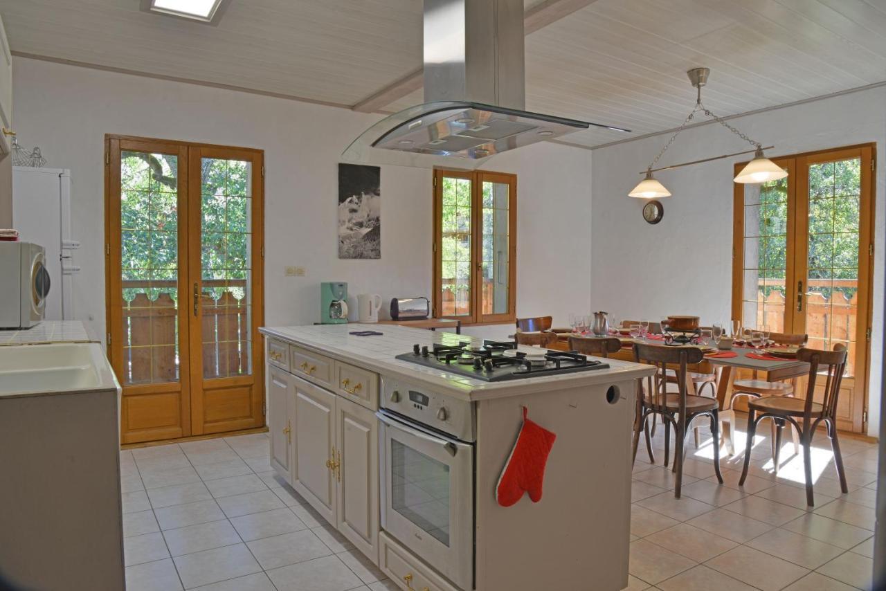 Appartement Dans Chalet 5 Chambres 130 M2 Centre Village Montriond Bagian luar foto